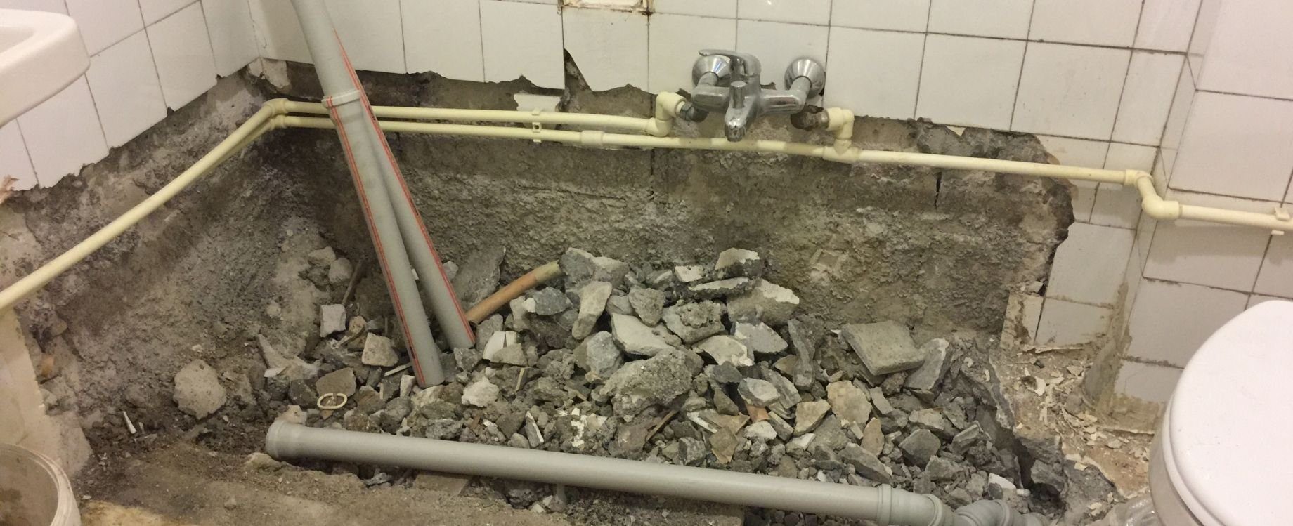 bathroom fitter near me NW10 8SE